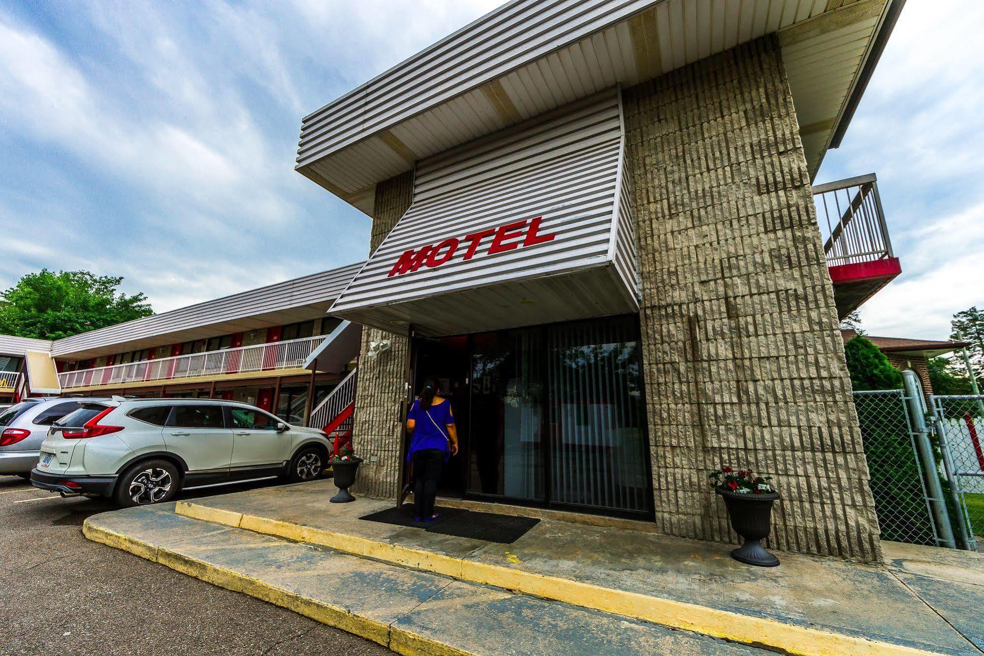 New Plaza Motel Toronto Exterior foto